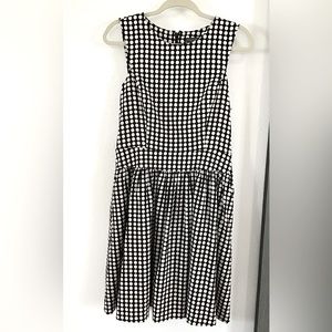 New Vince Camuto Black & white polka dot dress size 6